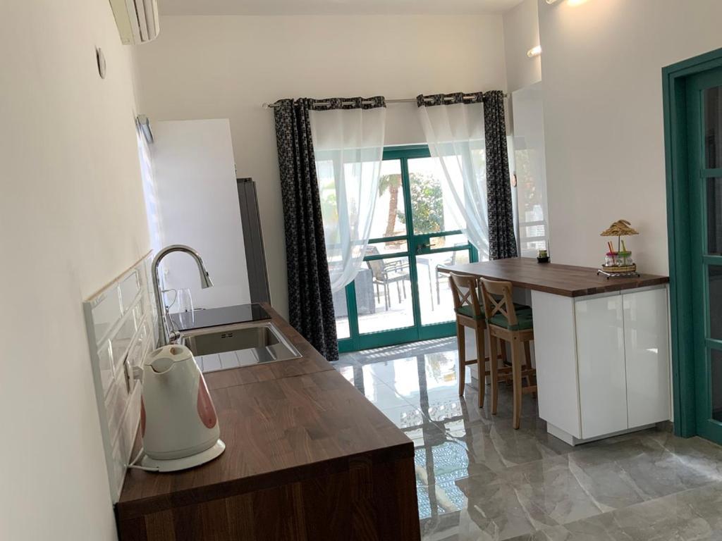 Villa Elie Eilat Exterior photo